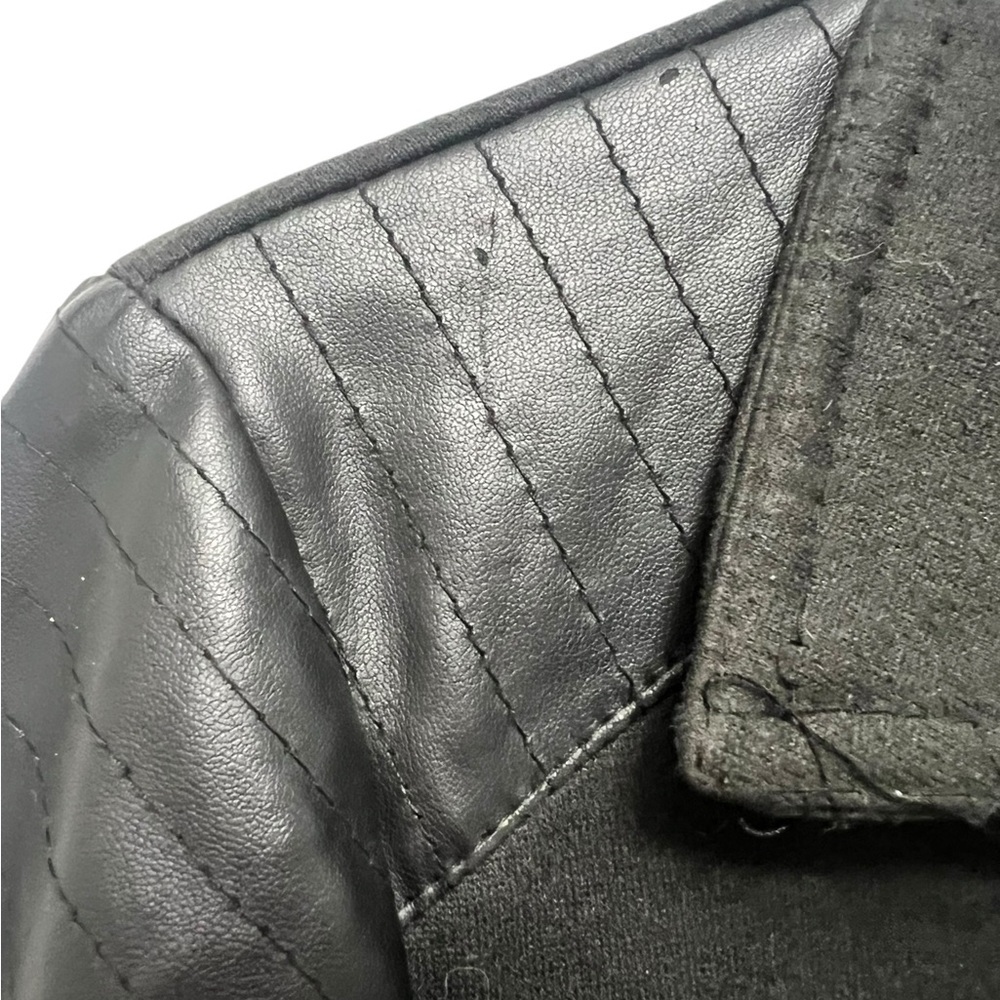 YOKI WOMENS BLACK FLEECE AND FAUX LEATHER JACKET COAT SIZE SMALL - Picture 8 of 13